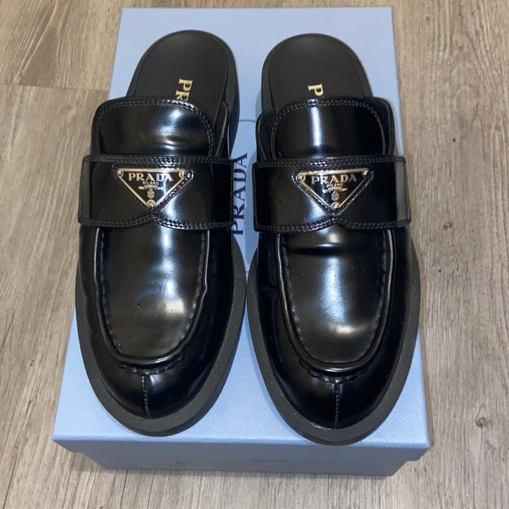 **AUTHENTIC PRADA** slip on shoes